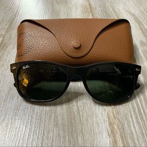 Ray Ban Wayfarer Sunglasses